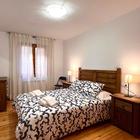 Apartaments Matxicots - L'Amfitriona Риалп Екстериор снимка